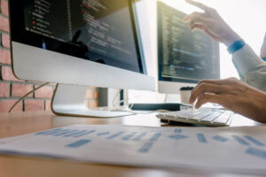 build vs buy b2b ecommerce